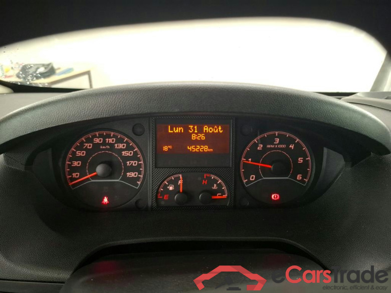 FIAT Ducato 2014 4P Fourgon tôlé MH2 3T 120ch Easy Pro #6