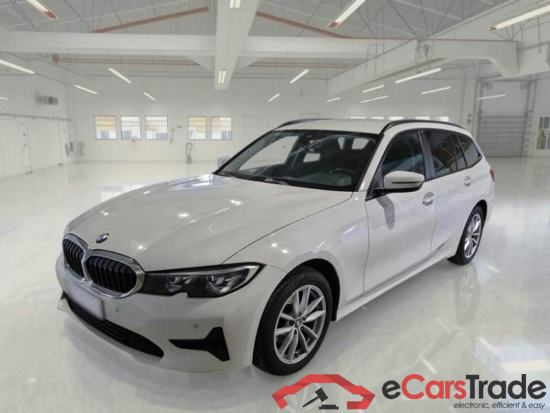 BMW SERIE 3 / 2018 / 5P / STATION WAGON 320D XDRIVE 48V BUS.ADV. TOURING AUT #1