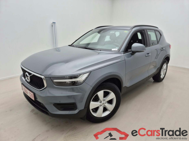 VOLVO XC40 T3. MOM. CORE