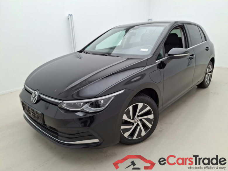 Volkswagen Golf 1.4 e-Hybrid Plug-In Style Aut. LED-Matrix Virtual Ambient ACC Navi-Pro 1/2 Sport-Alcantara KeylessGo Klima PDC ... #1