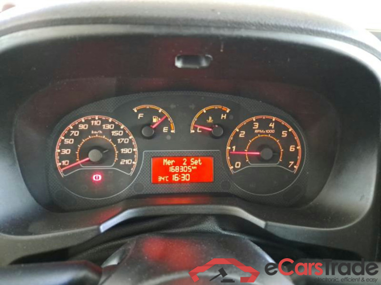 FIAT FIORINO / 2016 / 4P / VETT. FURGONATA 1.3 MULTIJET 95 CV E6 SX #4