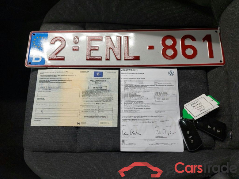 Volkswagen Golf VIII 1.0 eTSI 81kW Life Business DSG 5d #4