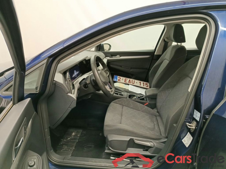 Volkswagen Golf VIII 1.0 eTSI 81kW Life Business DSG 5d #3