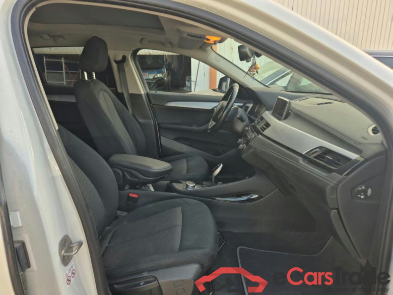 BMW X2 / 2017 / 5P / todoterreno sDrive18i (CX) #6
