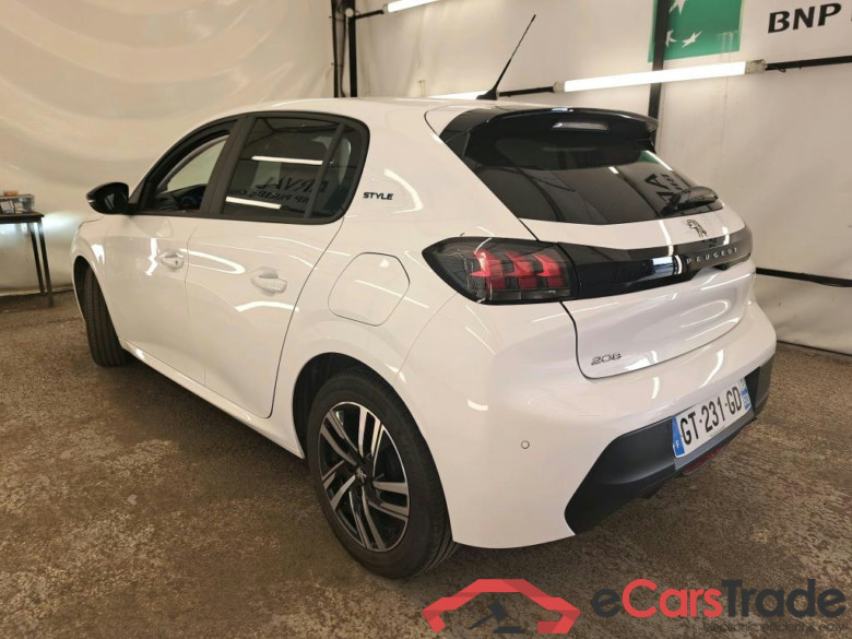 208 Style 1.2 PureTech 75CV BVM5 E6d #2