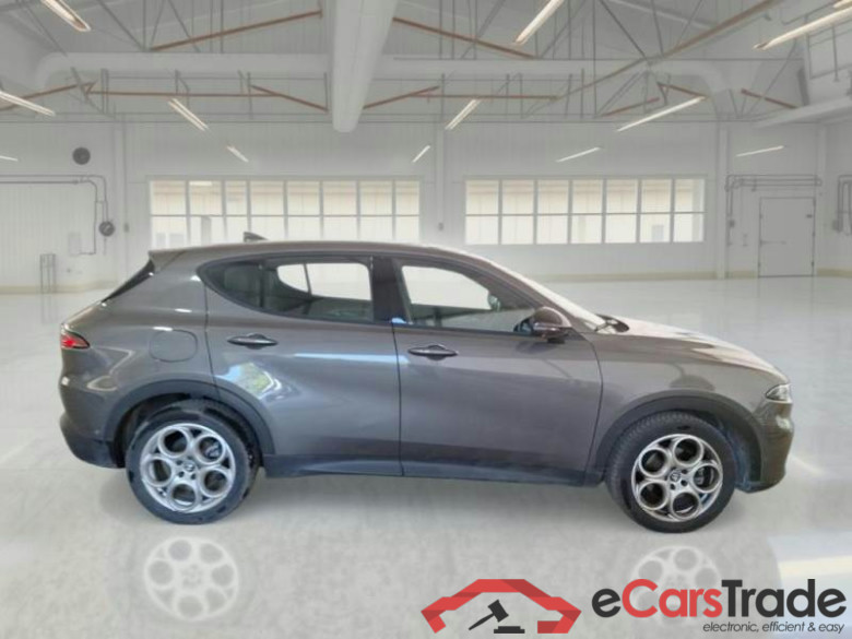 ALFA ROMEO TONALE / 2022 / 5P / SUV 1.6 DIESEL 130CV TCT6 SPRINT #6