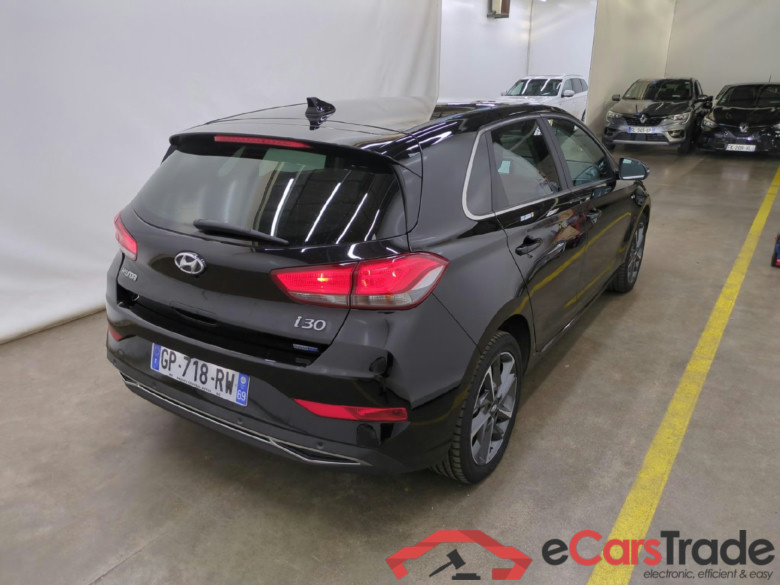 HYUNDAI I30 / 2020 / 5P / Berline 1.0 T-GDI 120 DCT-7 MHEV CREATIVE #3