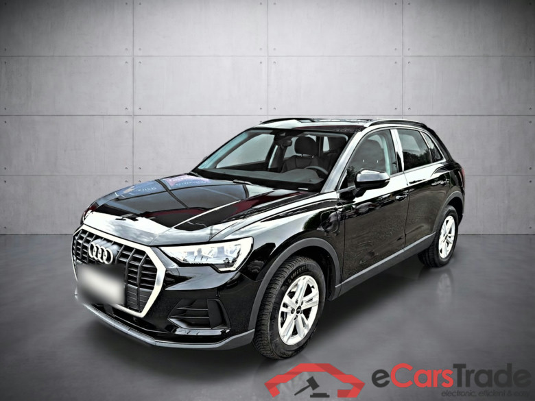 Audi Q3 45 TFSI e 45 TFSI e 245 S tronic 6 #1