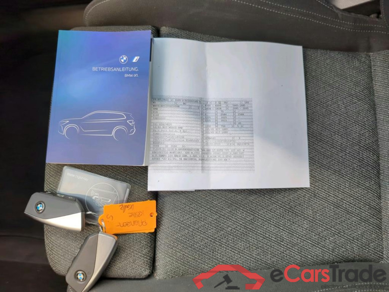 Baureihe iX1 30 xDrive 64kWh #3