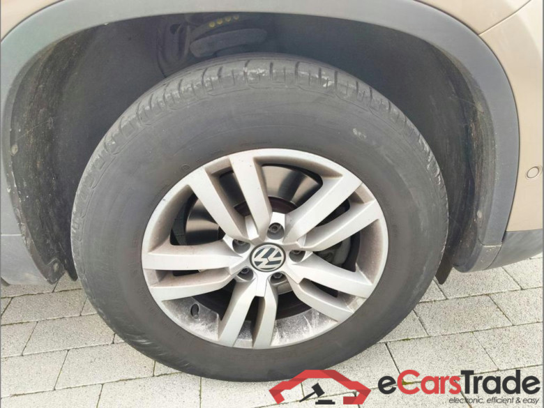 VOLKSWAGEN Tiguan 1.4 TSI Trend & Fun BMT #6