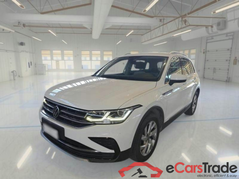 VOLKSWAGEN TIGUAN / 2020 / 5P / SUV 2.0 TDI SCR 110KW ELEGANCE DSG #1