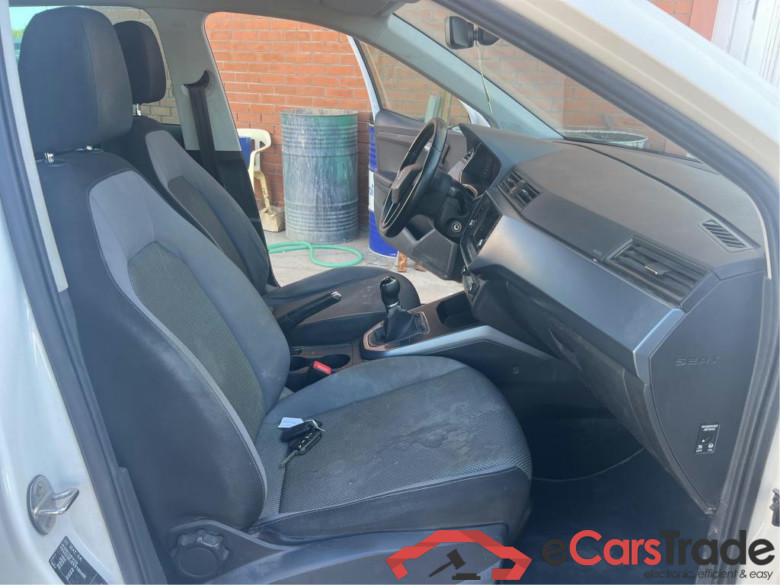 SEAT Arona / 2017 / 5P / todoterreno 1.0 TSI 70kW (95CV) Style Edition Eco (CX) #6