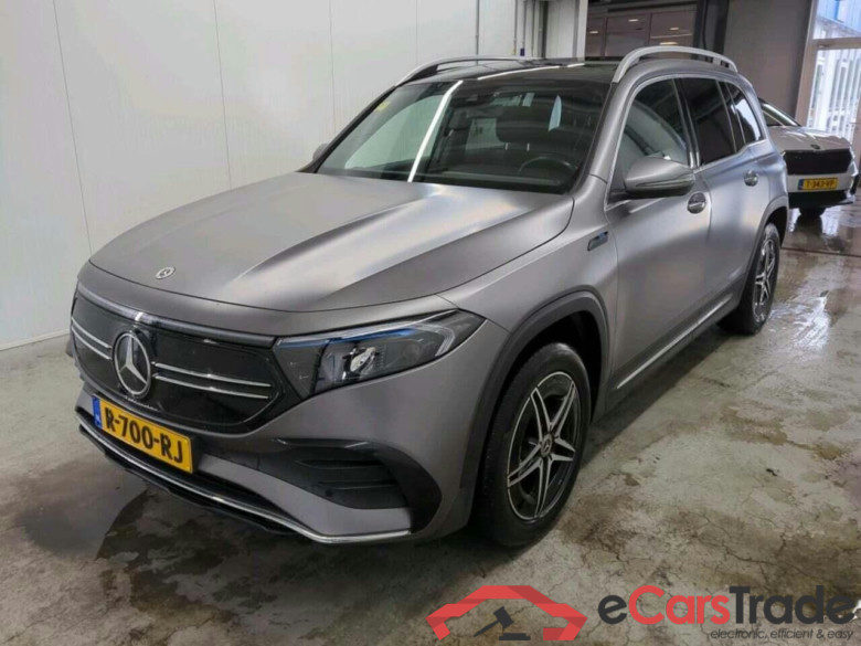 MERCEDES-BENZ EQB 250 AMG Line 7p. #1