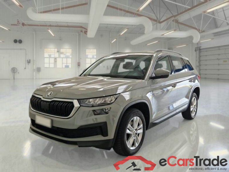 SKODA KODIAQ / 2021 / 5P / SUV 1.5 TSI ACT EXECUTIVE 7P