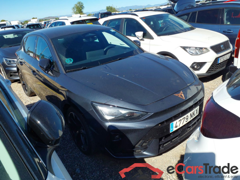 CUPRA Leon 5P 1.5 eTSI SS 150cv manual  #1