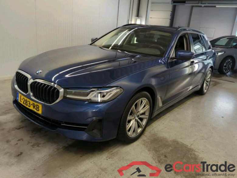 BMW 5-serie Touring 520i Bns Edit.+