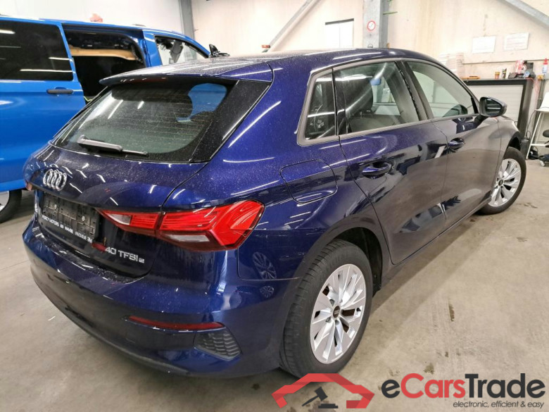 AUDI - AUD A3 SB TFSI 204PK Attraction Pack Business * HYBRID * #2