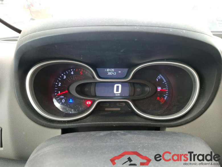 Trafic Furgon Grand Confort L1H1 1000 1.6 dCi 125CV BVM6 E6 #6