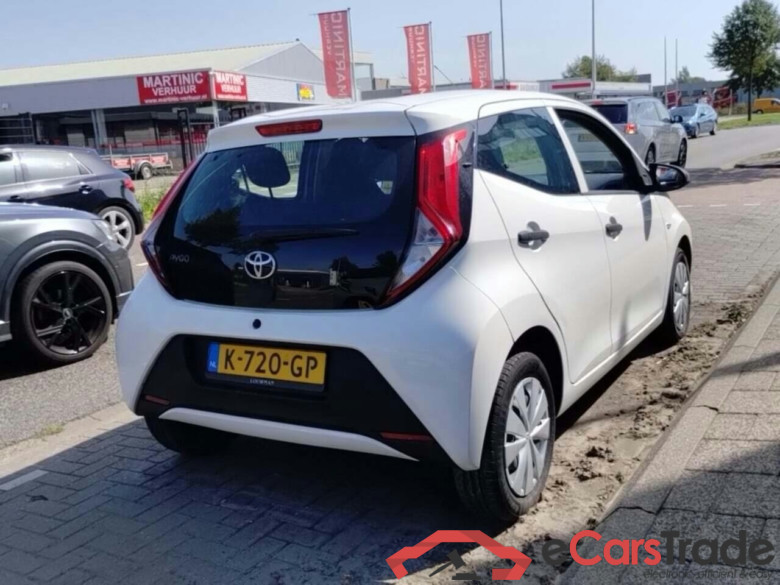 TOYOTA Aygo 1.0 VVT-i x-fun #4