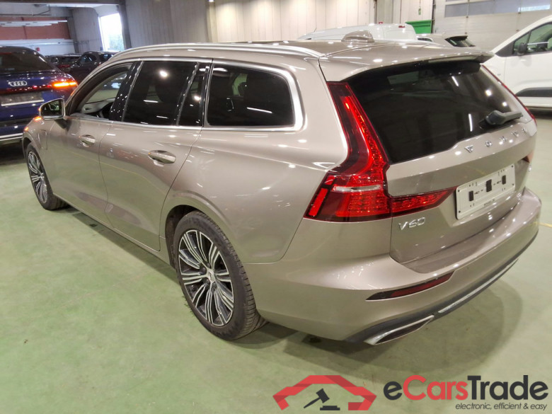 VOLVO V60 2.0 T6 RECHARGE AWD GEARTR INSCRIPTION #2