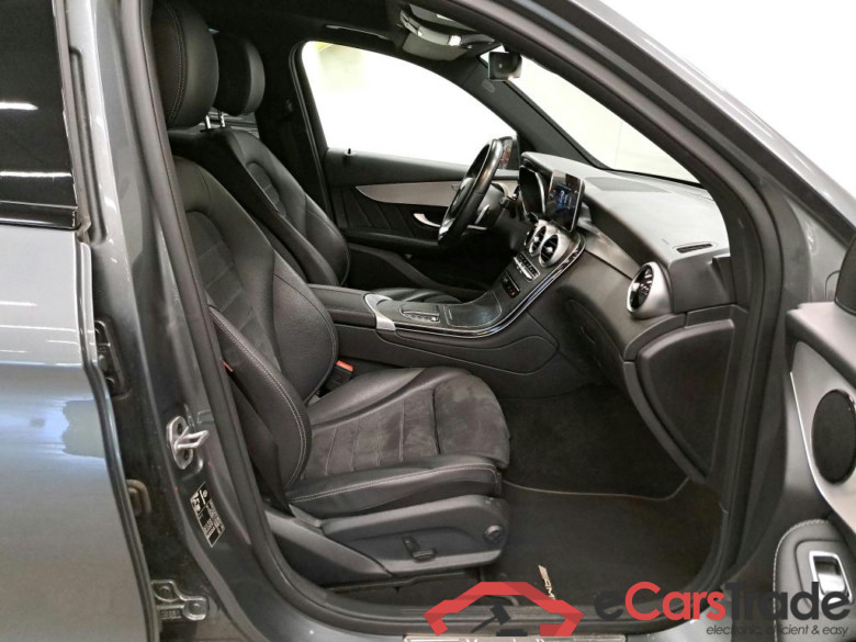 MERCEDES - MER GLC 300 de 4MATIC 306PK DCT AMG Line & Night Pack & Premium Plus With Heated Seats & Keyless & Parking 360 Camera & 20 Inch Alloy * HYBRID * #3