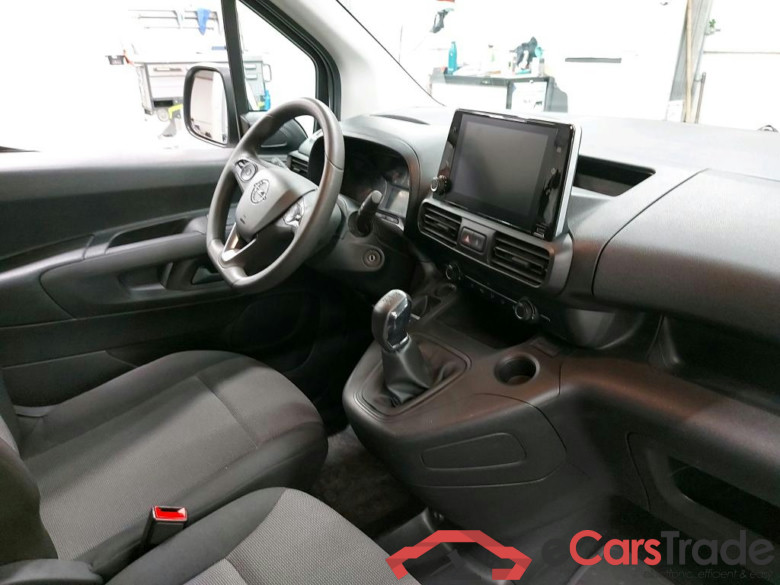 OPEL - OPE COMBO Turbo 102PK L2H1 Edition Pack Professional & Multimedia Nav Pro & Rear Park Sensors #3
