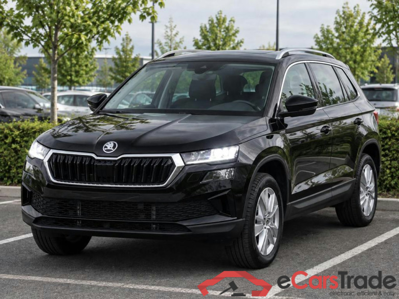 SKODA Karoq 1.5 TSI ACT Corporate DSG #1