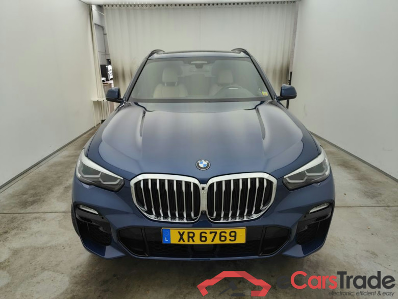 BMW X5 DIESEL - 2018 3.0 dAS 286 xDrive30 MHD AdBlue 5d 7PL.  //M-Sportkit (total options: 19,258 Ex.Vat) #5