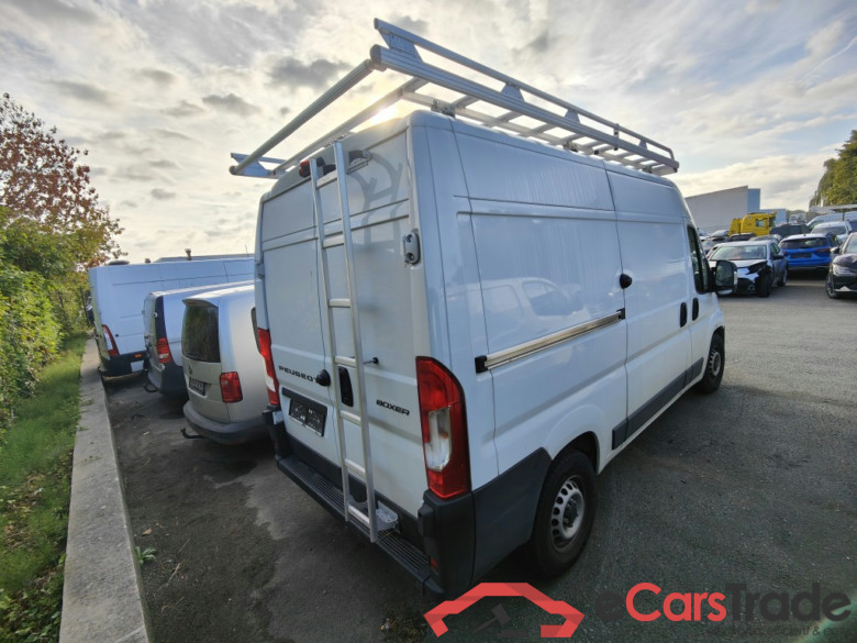 Peugeot Boxer 2.2 BlueHDi S&S 140 335 L2H2 Auto 4d !!! Damaged car !!!! #2