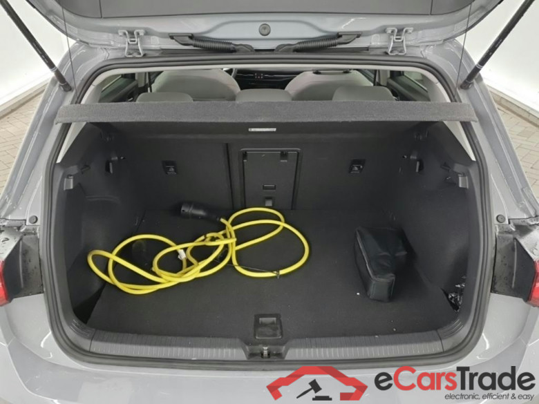 VOLKSWAGEN GOLF 1.4 eHybrid 150kW DSG Style 5D #5