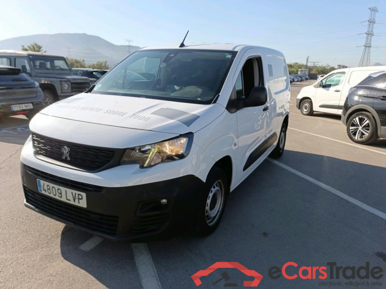 PEUGEOT Partner / 2018 / 4P / furgón derivado de turismo Premium Standard 600kg BlueHDi 73kW (AC)