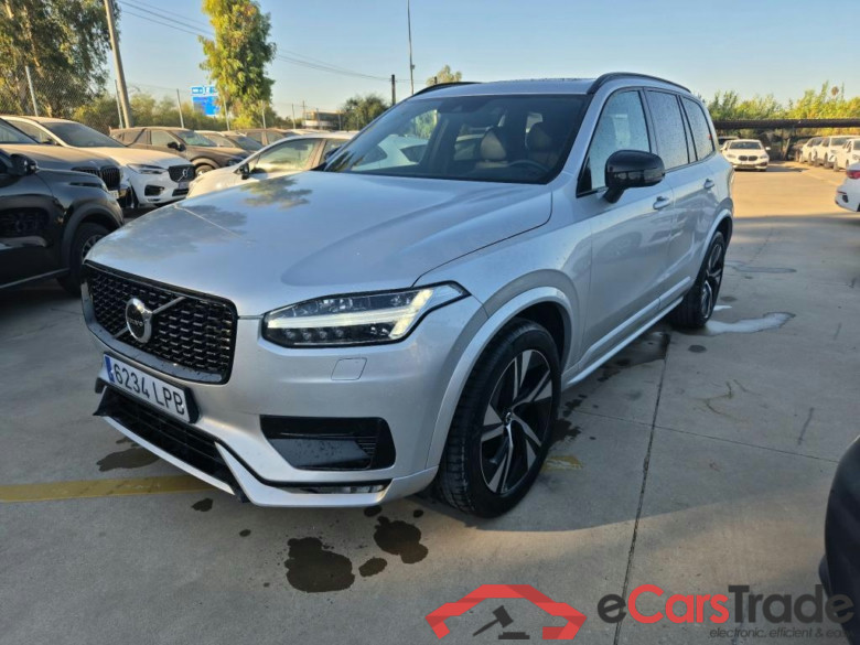 VOLVO XC90 / 2019 / 5P / todoterreno 2.0 B5 D AWD R-Design Auto (CX)