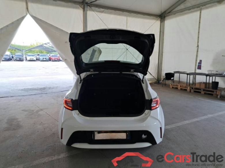 TOYOTA COROLLA / 2019 / 5P / BERLINA 1.8 HYBRID ACTIVE #5