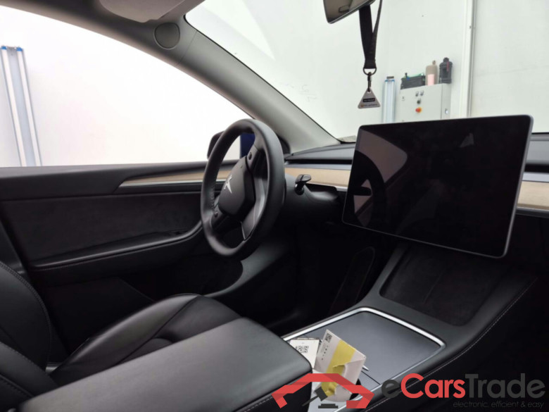 TESLA MODEL Y RWD AUTOPILOT 75 KWH #3