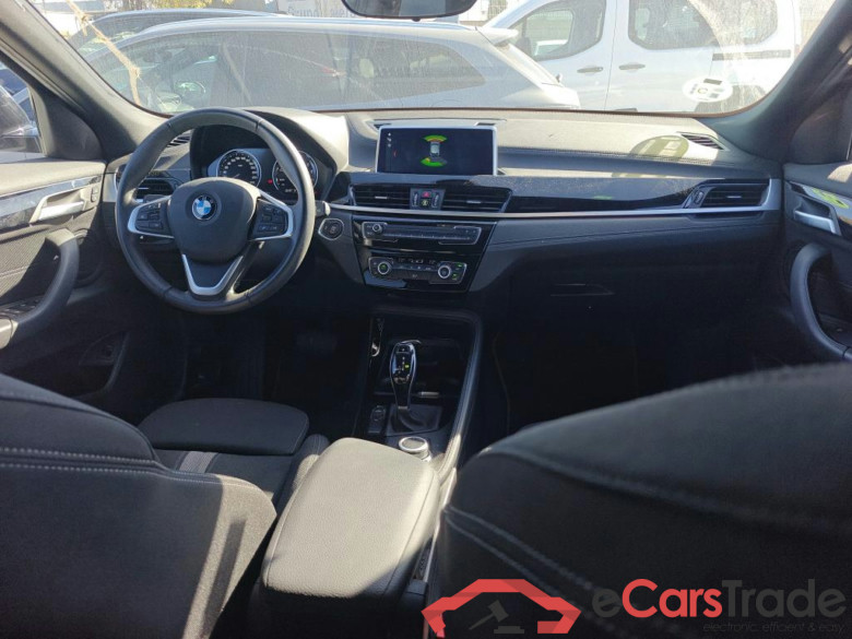 BMW X2 / 2017 / 5P / todoterreno sDrive18i (CX3) #3