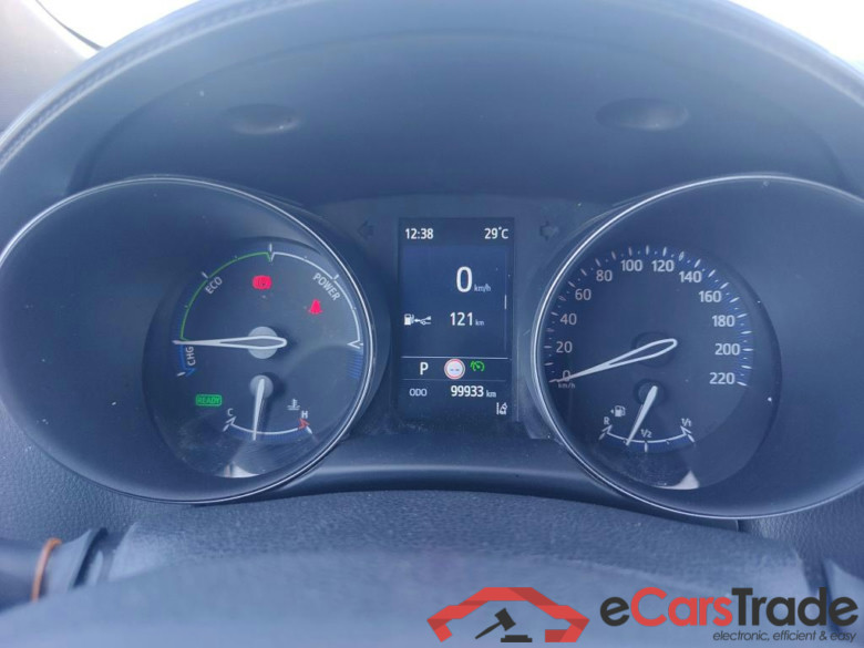 TOYOTA C-HR / 2019 / 5P / todoterreno 2.0 180H Advance #4