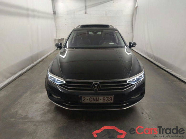 Volkswagen Passat Variant 2.0 TDI 90kW DSG Elegance Business 5d #5