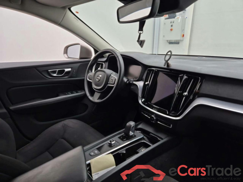 VOLVO V60 2.0 B3 Mom. Adv. Geartronic #3