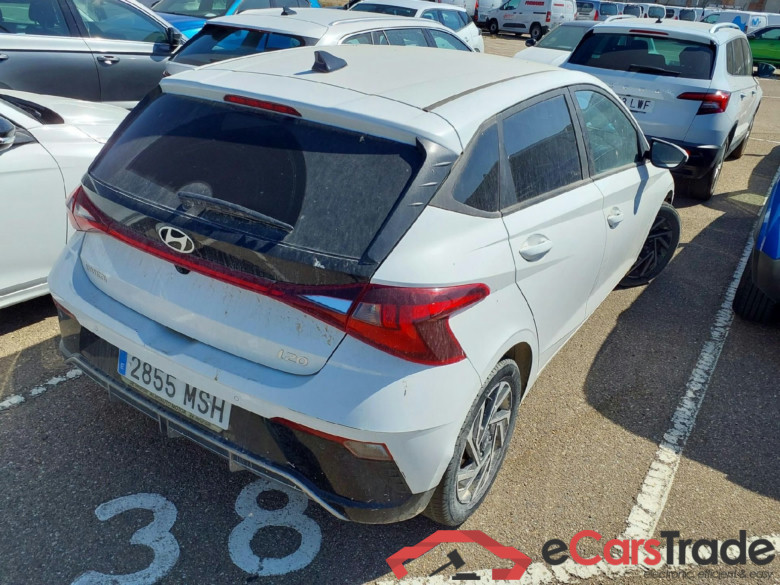 HYUNDAI i20 / 2023 / 5P / berlina con portón 1.0 TGDI Klass #2
