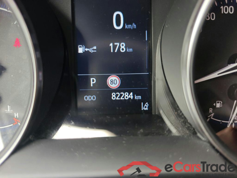 TOYOTA C-HR / 2019 / 5P / todoterreno 2.0 180H Advance #5