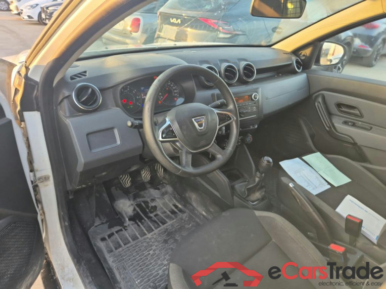 DACIA Duster / 2018 / 5P / furgón derivado de turismo Essential Blue dCi 85kW (115CV) 4X4 (furgón) #3