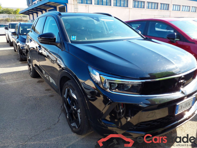 Opel Grandland 1.6T Plug-in Hybrid GSe AWD Aut. LED Virtual Navi-Pro Sport-Leather-Alcantara KeylessGo Klima PDC ...