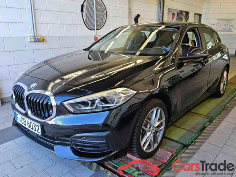 Baureihe 1 Lim. 120 d Advantage 2.0 140KW AT8 E6d #1