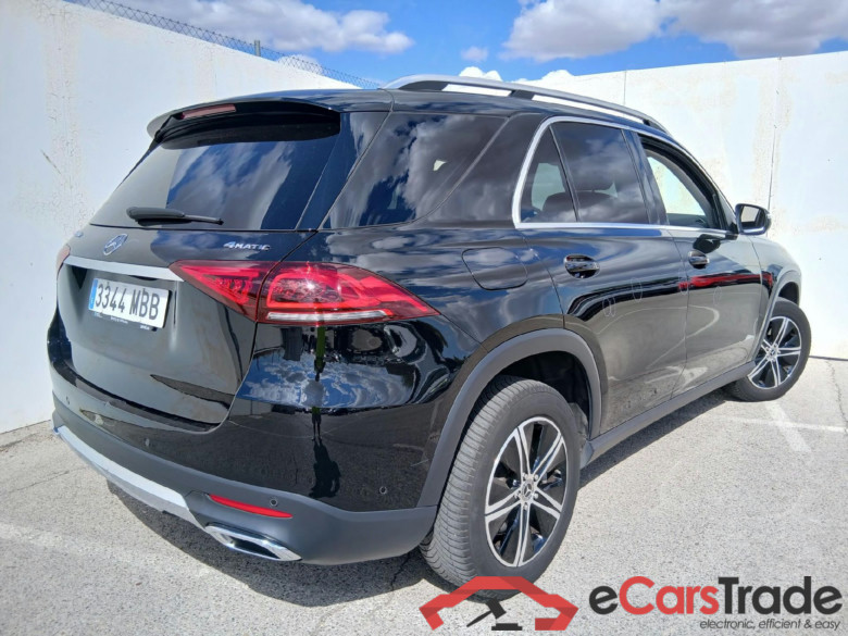MERCEDES-BENZ GLE / 2018 / 5P / todoterreno GLE 300 d 4MATIC #2