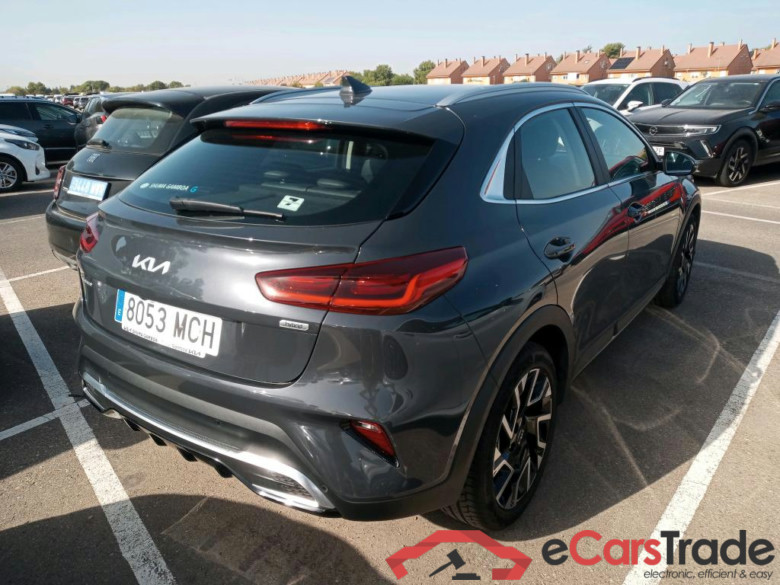 KIA XCeed / 2019 / 5P / todoterreno 1.5 MHEV Tech 118kW (160CV) DCT #2