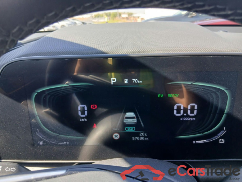 KIA Niro / 2022 / 5P / crossover 1.6 GDi HEV 104kW (141CV) Drive #4
