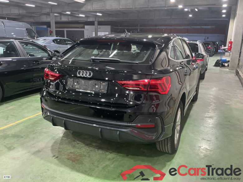 AUDI Q3 Sportback 1.4 45 TFSI E S TRONIC #4