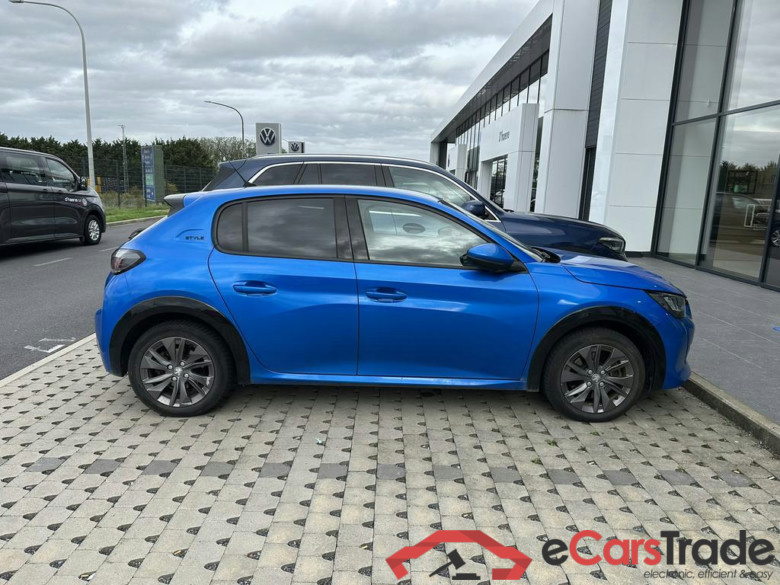 PEUGEOT e-208 50 kWh Style #5