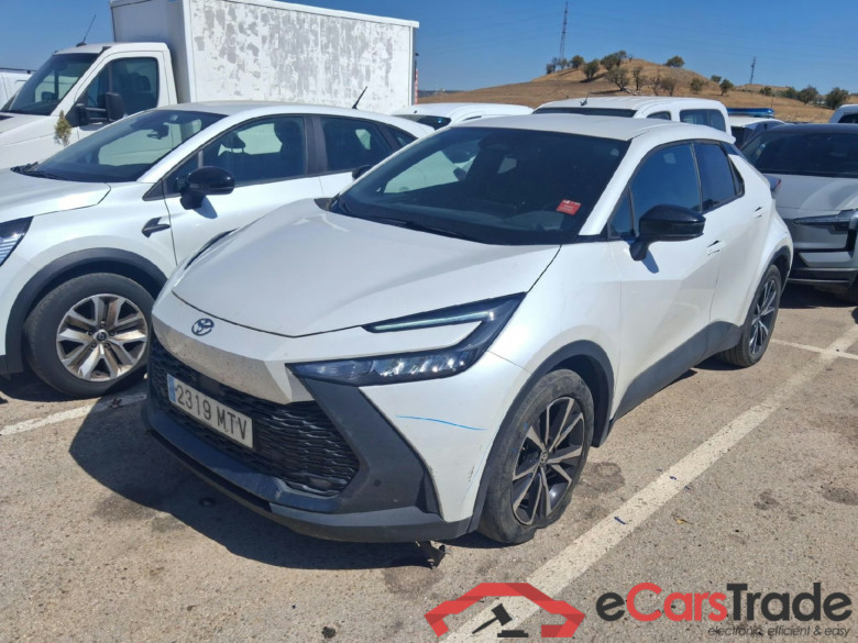 TOYOTA C-HR / 2023 / 5P / todoterreno 2.0 200H Advance