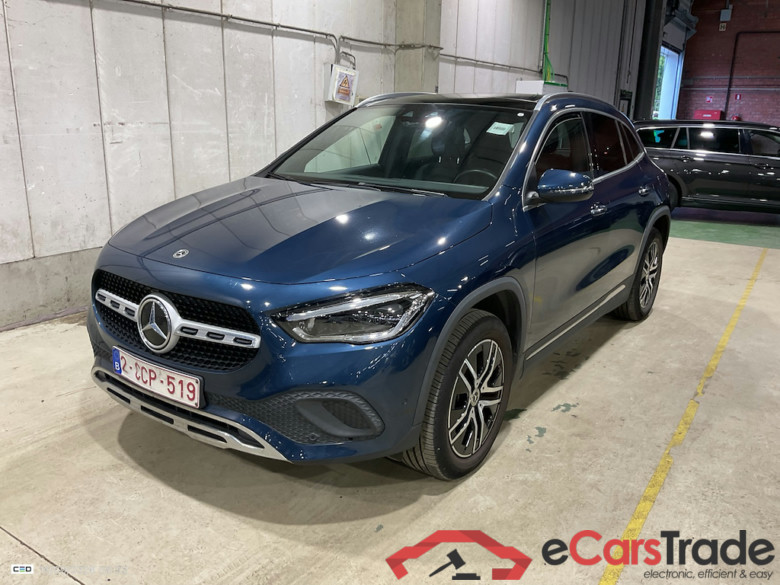 MERCEDES-BENZ GLA 1.3 GLA 250 E DCT BUSINESS SOLUTION #1